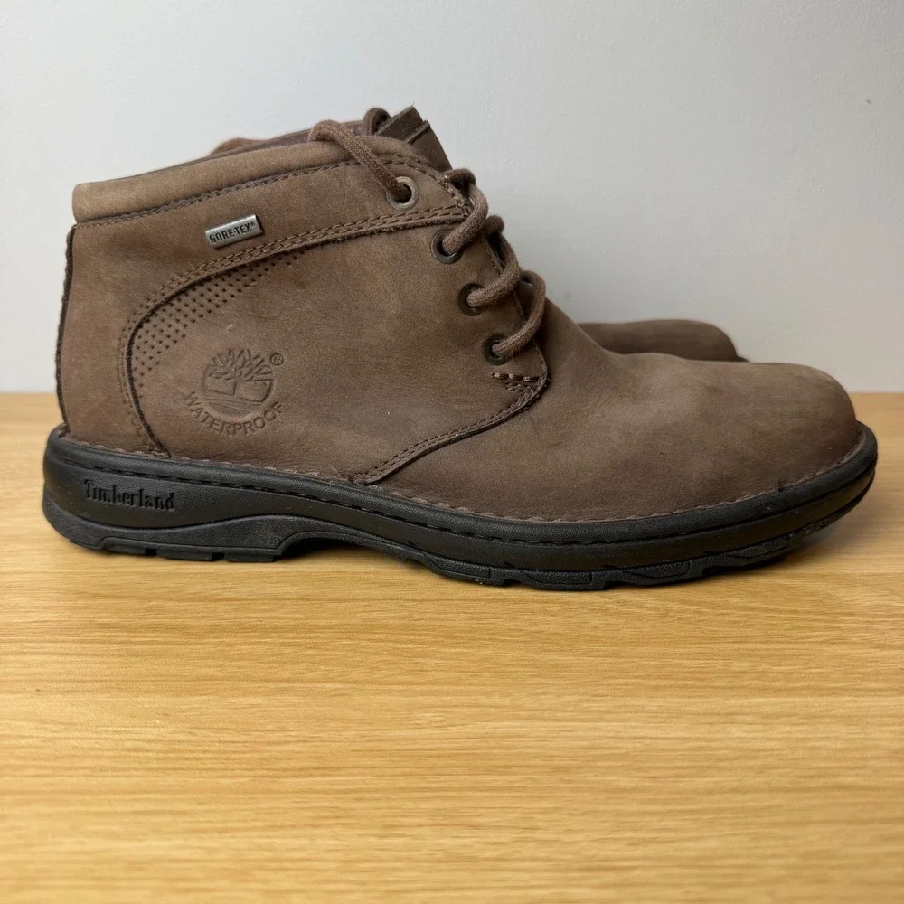 Timberland Chukka Boots Mens 7.5 Brown Waterproof Gore-Tex Leather Outdoor Cabin
